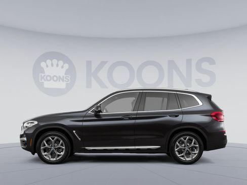 Used 2021 BMW X3 xDrive30i w/ Executive Package AWD/4WD image 2