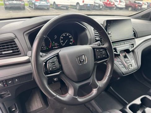 Certified 2025 Honda Odyssey Sport-L image 15