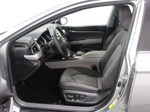 Used 2024 Toyota Camry LE FWD image 10