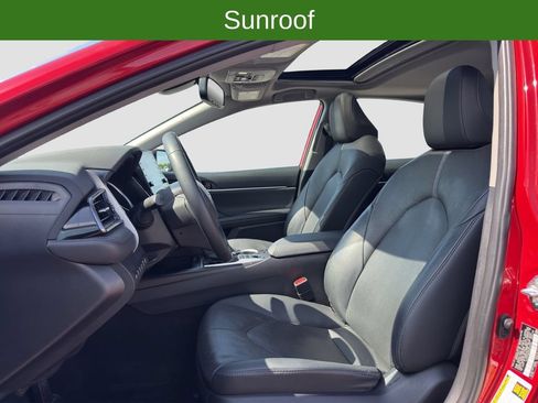 Used 2024 Toyota Camry XLE w/ Navigation Package FWD image 9