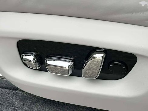 New 2026 Rolls-Royce Cullinan image 17