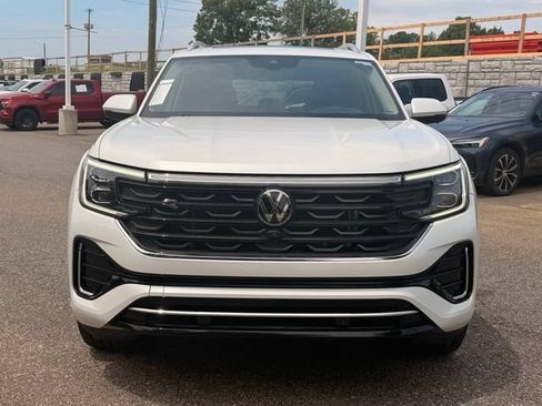 Used 2024 Volkswagen Atlas SEL Premium R-Line AWD/4WD image 8
