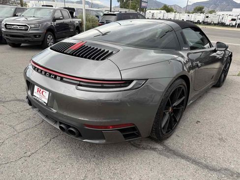 Used 2021 Porsche 911 AWD/4WD image 6