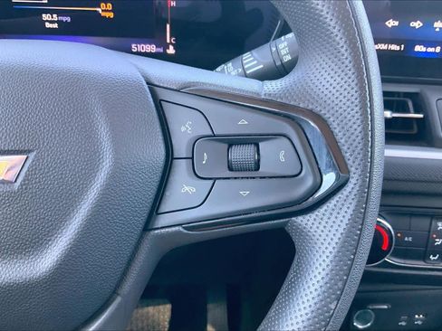 Used 2024 Chevrolet TrailBlazer LS image 25