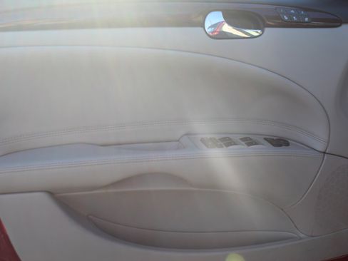 Used 2007 Buick Lucerne CXL image 11