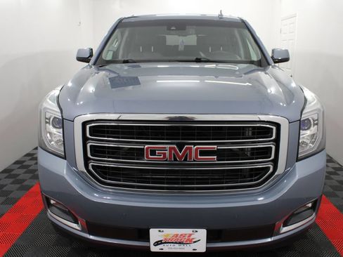 Used 2016 GMC Yukon SLT AWD/4WD image 3