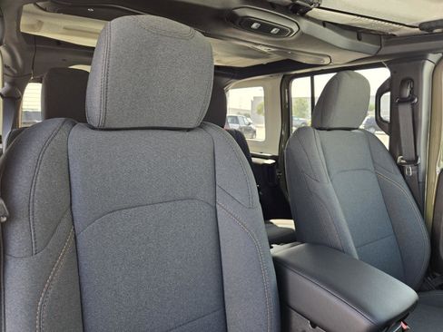 New 2026 Jeep Wrangler Unlimited Sport image 34