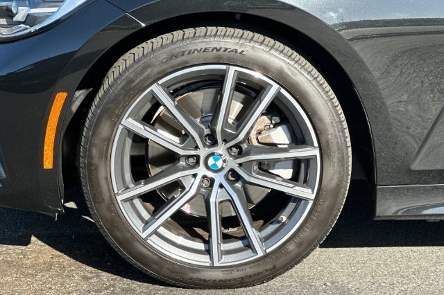 Used 2019 BMW 330i Sedan w/ Convenience Package RWD image 29