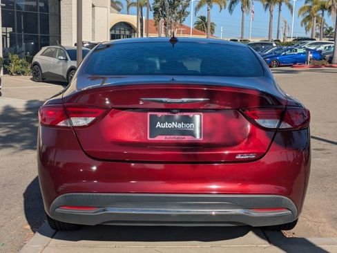 Used 2016 Chrysler 200 Limited image 7