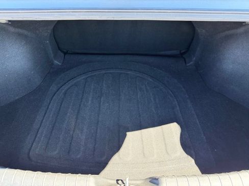 Used 2024 Hyundai Elantra SEL FWD image 17