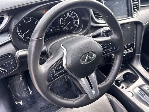 Used 2023 INFINITI QX50 Sport AWD/4WD image 11