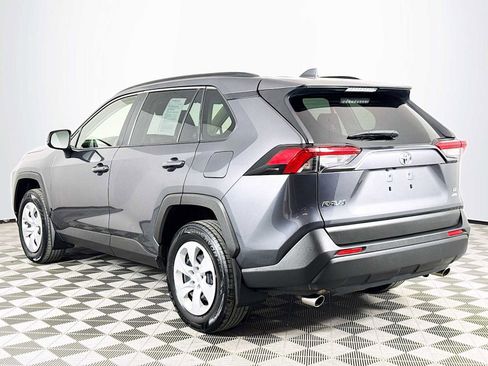 Used 2019 Toyota RAV4 LE w/ Carpet Mat Package image 6