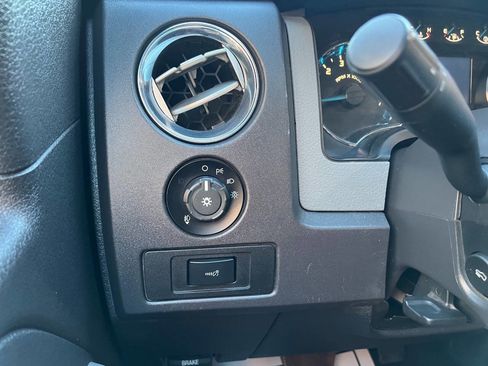 Used 2013 Ford F150 XLT w/ Luxury Equipment Group image 29