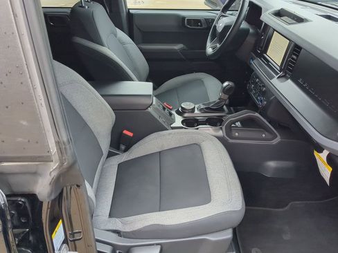 Used 2022 Ford Bronco Big Bend image 16