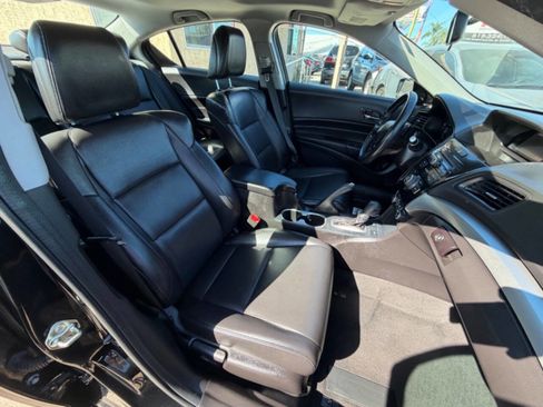 Used 2016 Acura ILX Base 4dr Sedan image 9