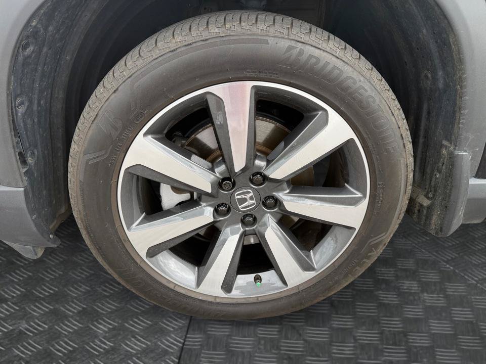 Used 2024 Honda Pilot Elite image 30