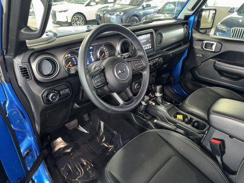 Used 2021 Jeep Wrangler Unlimited Sport AWD/4WD image 20