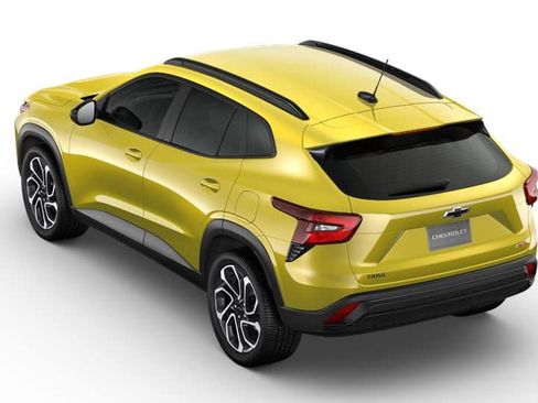 New 2025 Chevrolet Trax RS image 29