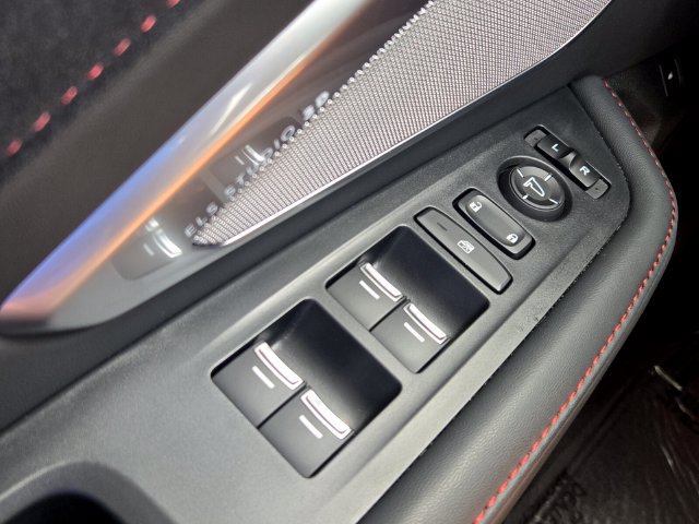 Certified 2025 Acura RDX w/ Advance Package AWD/4WD image 28