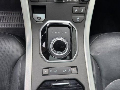 Used 2017 Land Rover Range Rover Evoque SE Premium AWD/4WD image 28