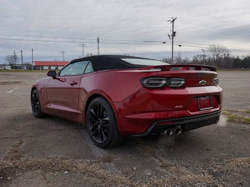 Used 2023 Chevrolet Camaro LT w/ RS Package image 5