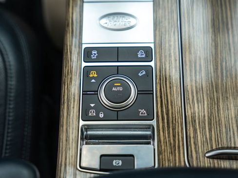Used 2018 Land Rover Range Rover Long Wheelbase Autobiography AWD/4WD image 31