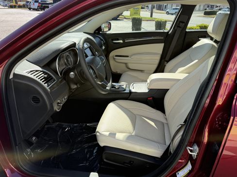 Used 2023 Chrysler 300 Touring L w/ Popular Equipment Group image 16