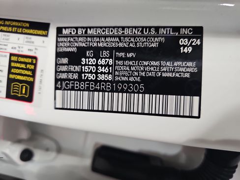 Certified 2024 Mercedes-Benz GLE 580 4MATIC image 38