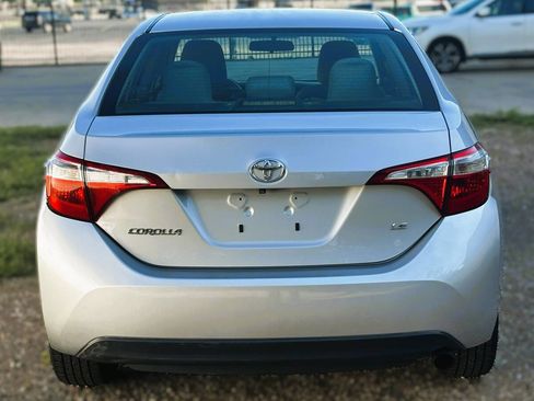 Used 2015 Toyota Corolla LE FWD image 9