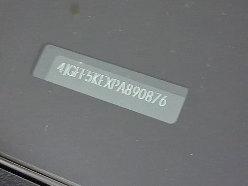 Used 2023 Mercedes-Benz GLS 450 4MATIC image 21