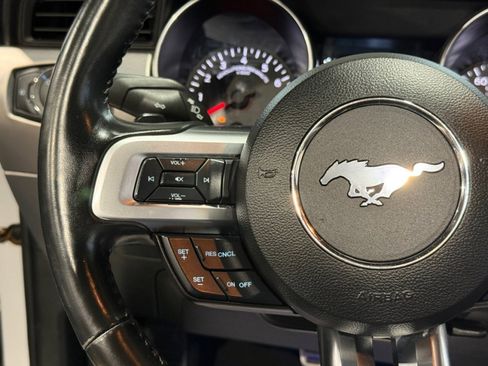 Used 2020 Ford Mustang GT Premium image 20