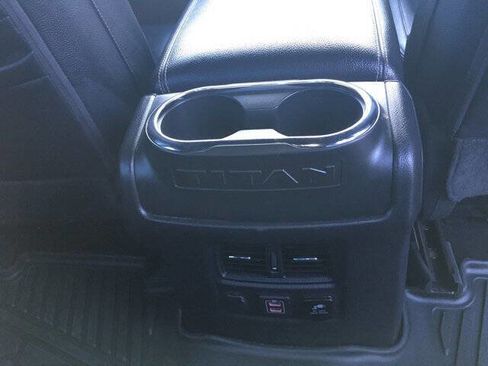 Used 2019 Nissan Titan SL w/ Midnight Edition image 36