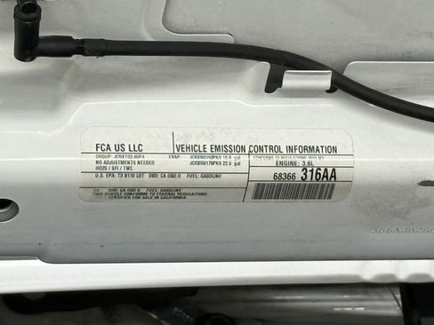 Used 2018 Jeep Wrangler Unlimited Sport S image 46