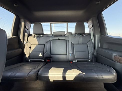 Used 2020 Chevrolet Silverado 1500 High Country w/ Technology Package image 29