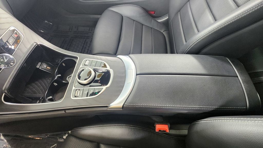 Used 2023 Mercedes-Benz C 300 4MATIC Coupe w/ AMG Line image 26