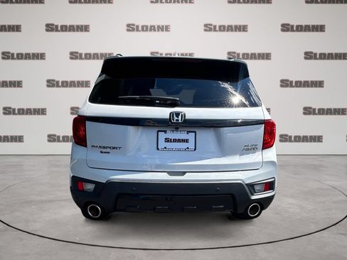 Used 2023 Honda Passport Elite image 4