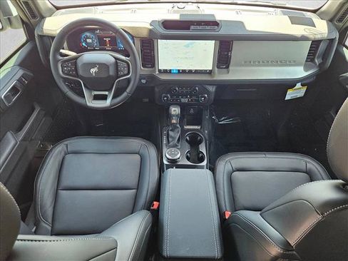 New 2026 Ford Bronco Outer Banks AWD/4WD image 15