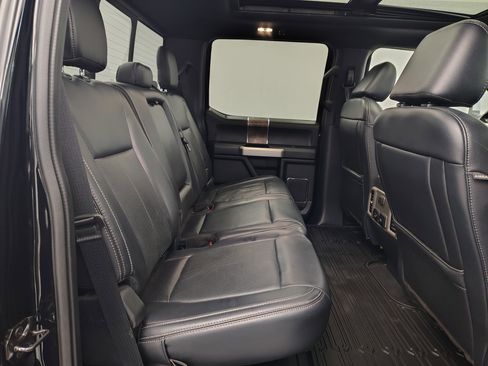 Used 2022 Ford F250 Lariat w/ Chrome Package image 17