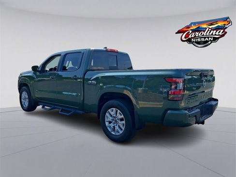 Used 2024 Nissan Frontier SV w/ Technology Package AWD/4WD image 4