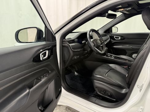 Used 2022 Jeep Compass High Altitude image 11