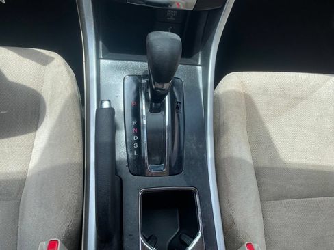 Used 2013 Honda Accord LX image 13