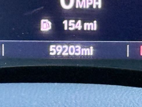 Used 2023 Chevrolet Traverse LT w/ Midnight/Sport Edition AWD/4WD image 33