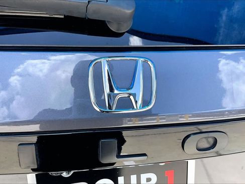 Used 2025 Honda Pilot EX-L image 30