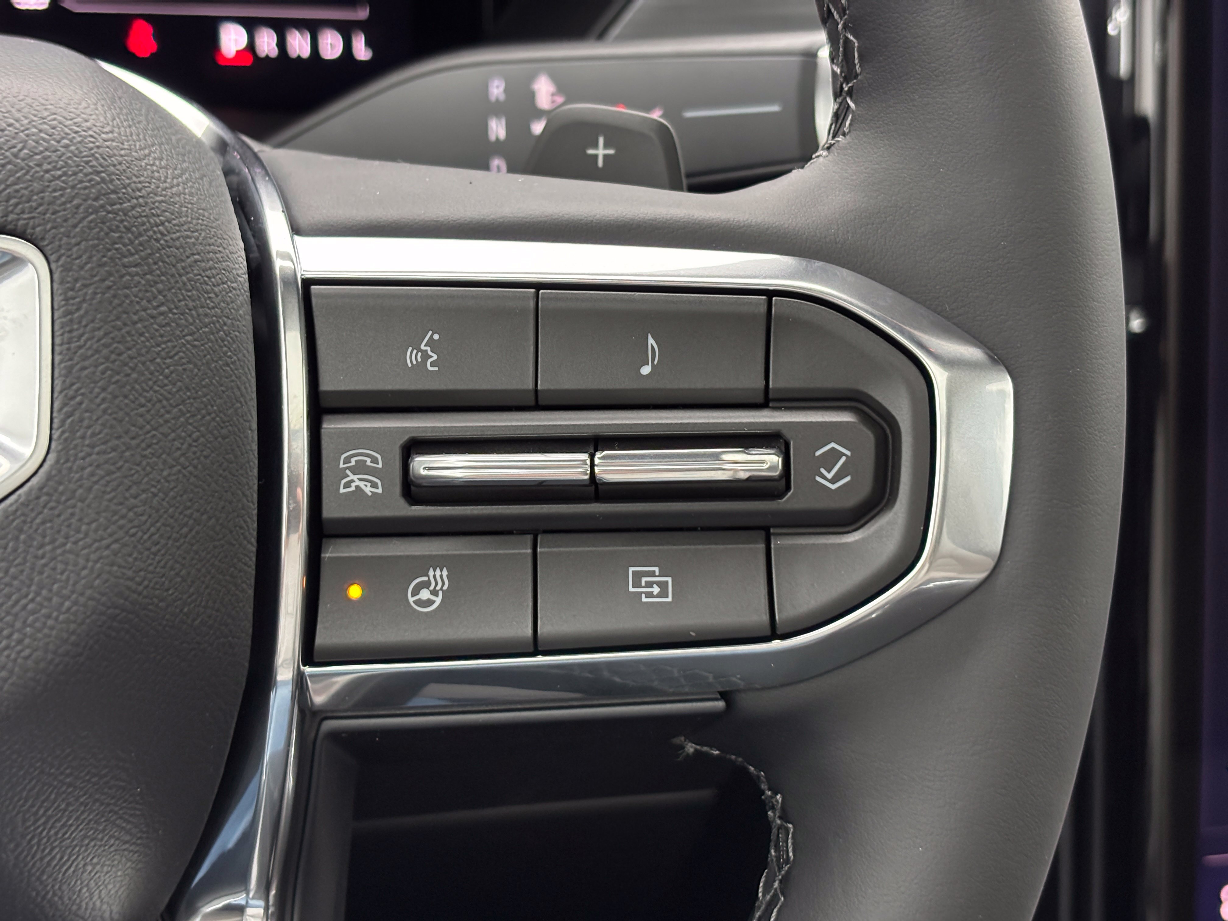 New 2027 GMC Acadia Elevation w/ Elevation Premium Package AWD/4WD image 25