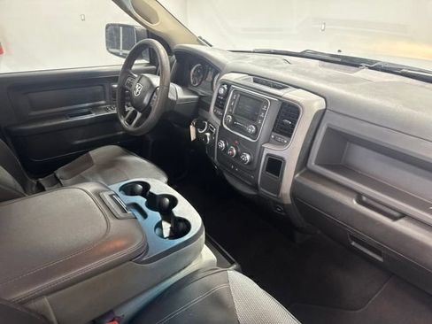 Used 2018 RAM 1500 Express w/ Express Value Package RWD image 26