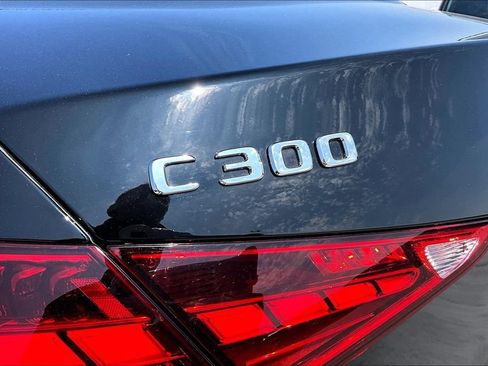 Used 2025 Mercedes-Benz C 300 Sedan image 22