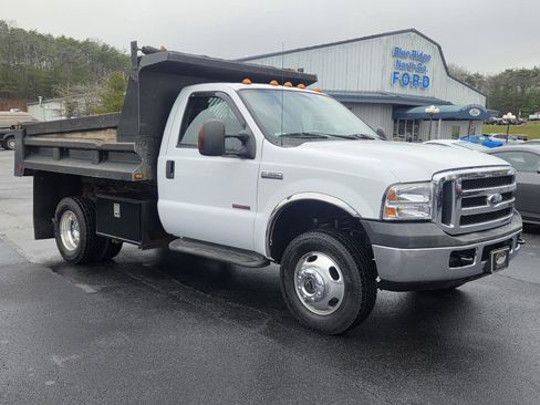 Used 2006 Ford F350 XL image 27