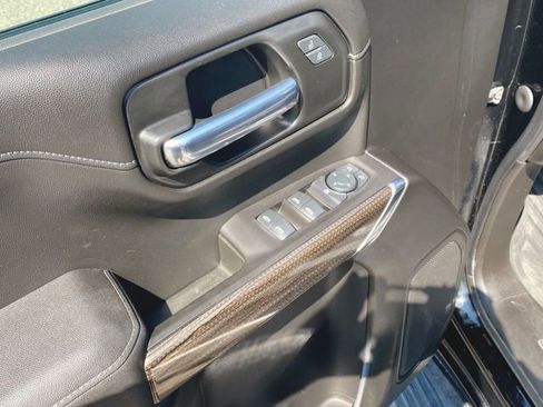 Used 2021 Chevrolet Silverado 1500 RST AWD/4WD image 22