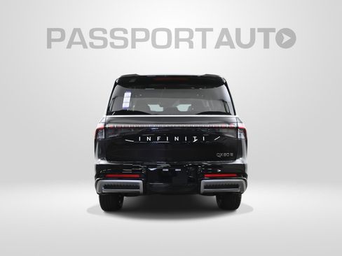 New 2026 INFINITI QX80 Luxe image 7