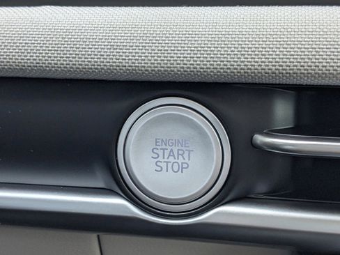 New 2026 Hyundai Tucson Limited image 34